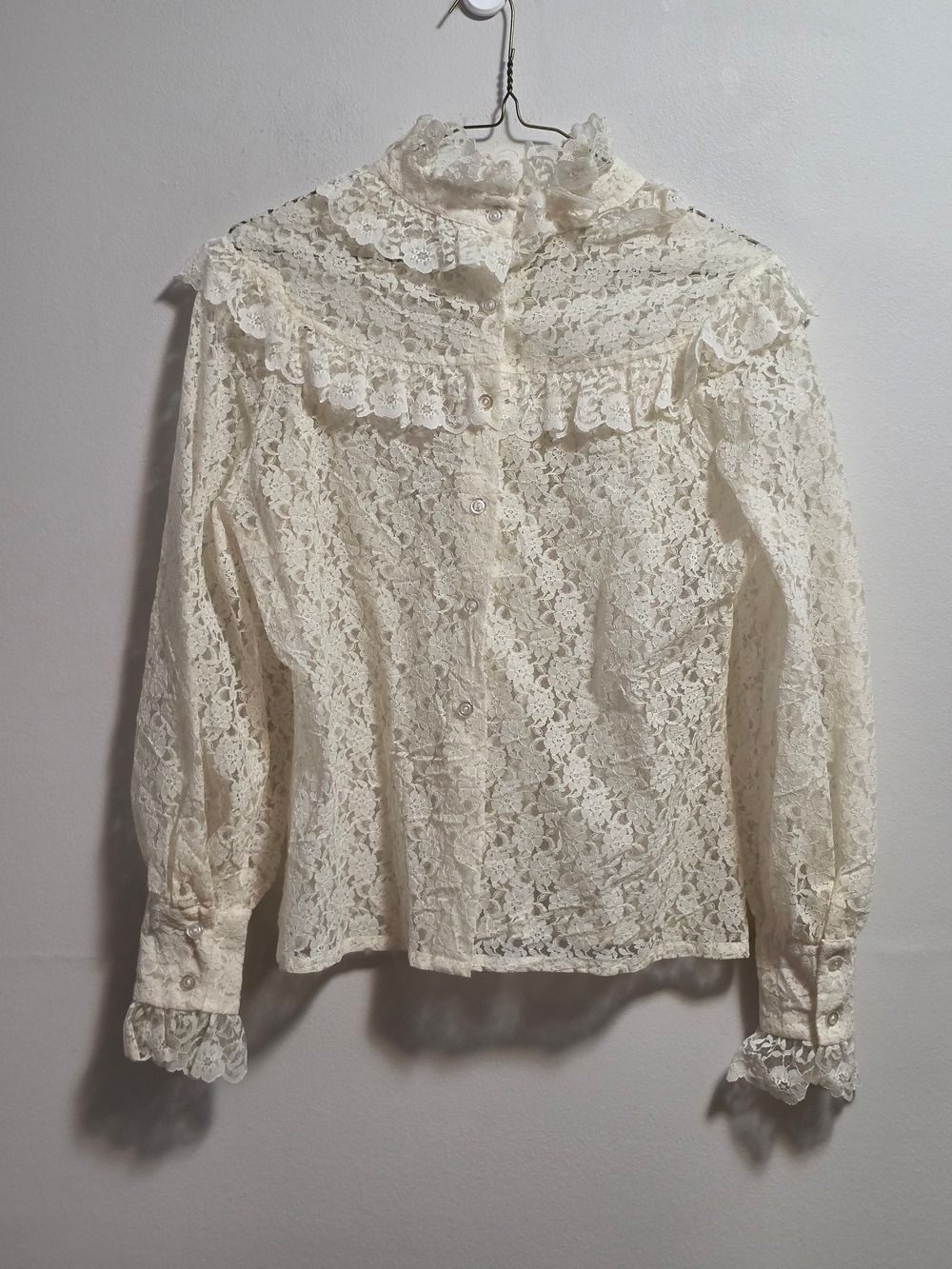 Vintage Women's Ivory Lace Ruffle High-Neck Blouse - Picture 2 of 11